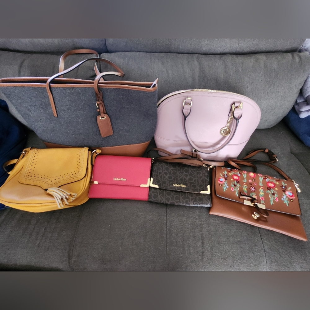 Bulk purses